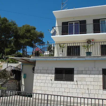 Babo Hvar Town